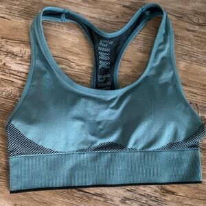 ⭐️VICTORIA'S SECRET PINK SPORTS BRA